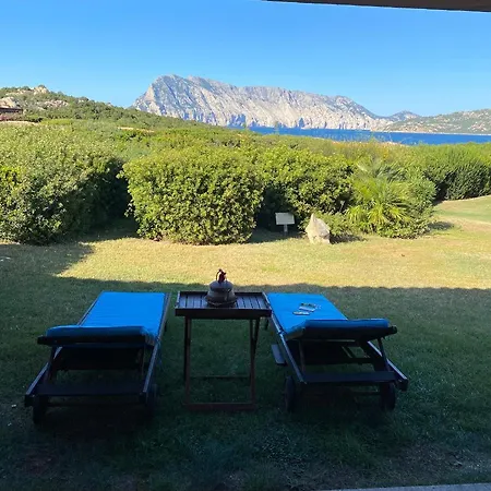 Casa de Férias Villino D5 Coda Cavallo Villaggio Cala Paradiso *